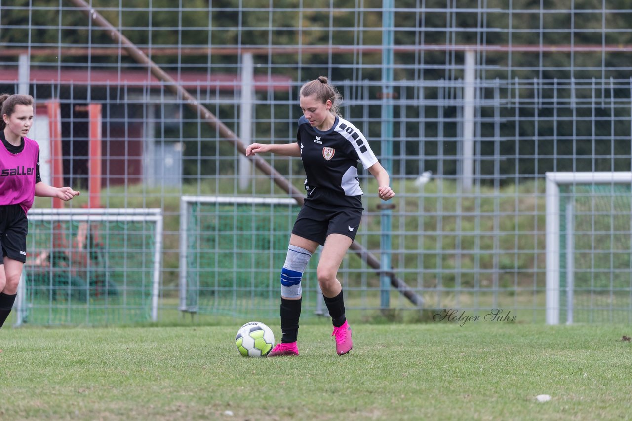 Bild 93 - Frauen Grossenasper SV - SV Steinhorst/Labenz : Ergebnis: 1:3